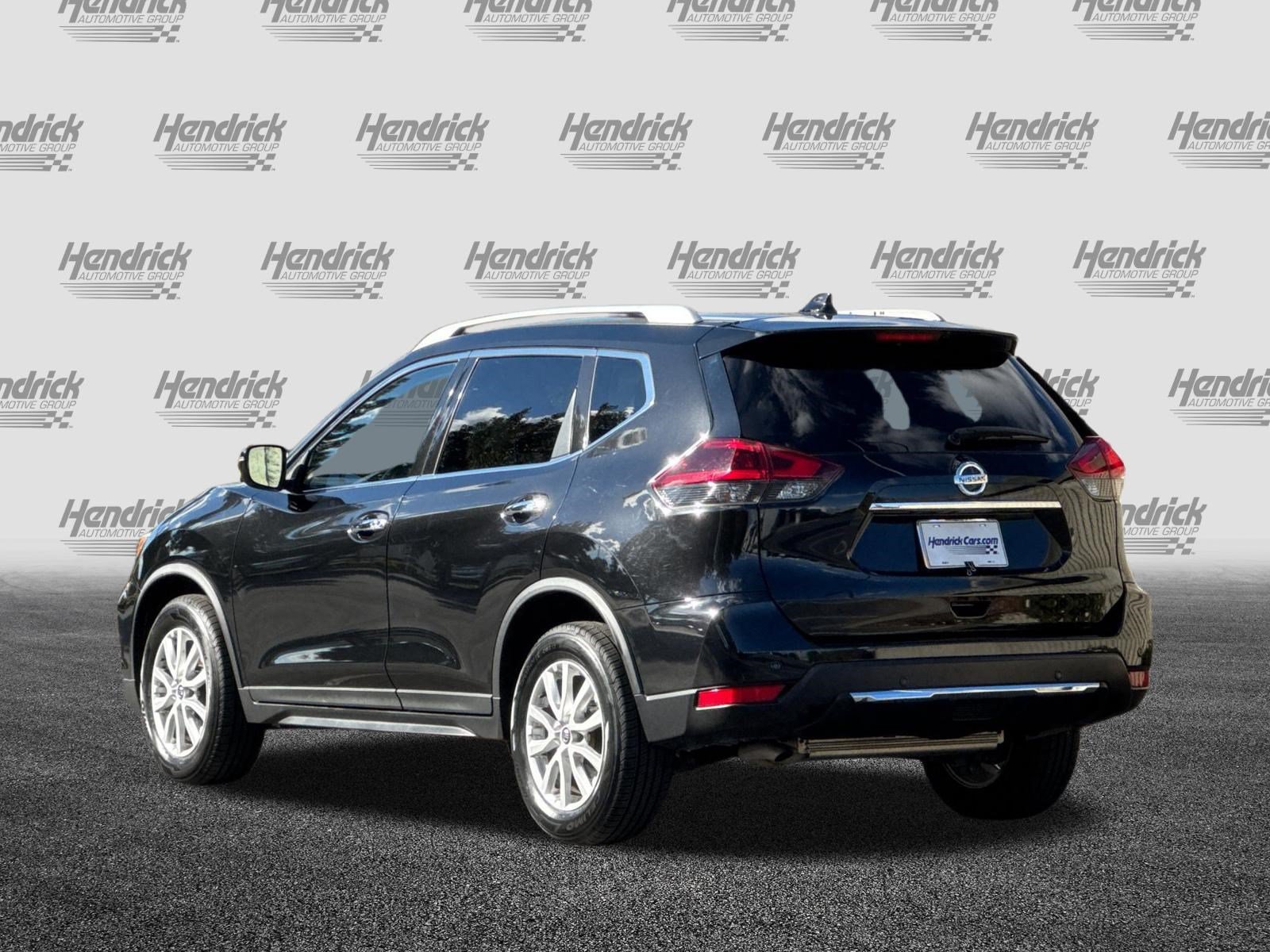 Used 2020 Nissan Rogue SV FWD image 7