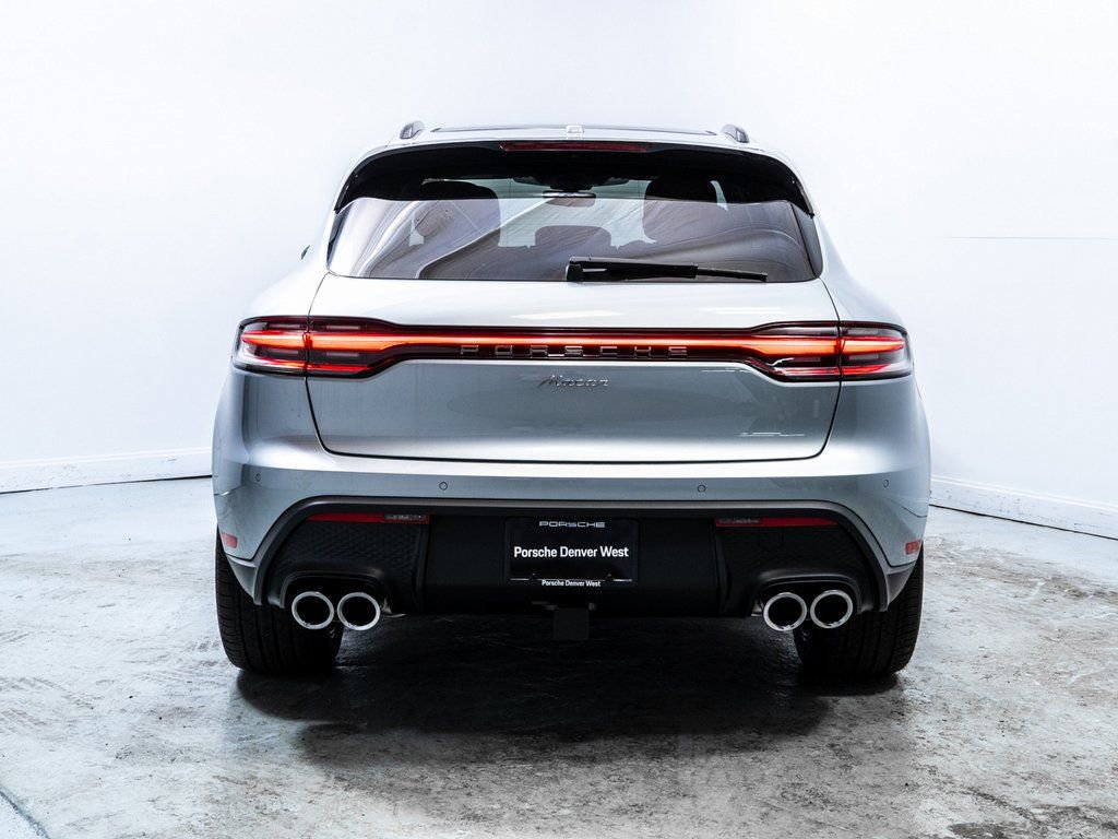 Used 2025 Porsche Macan image 6