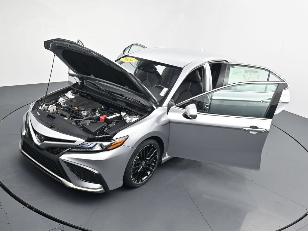 Used 2024 Toyota Camry XSE FWD image 40