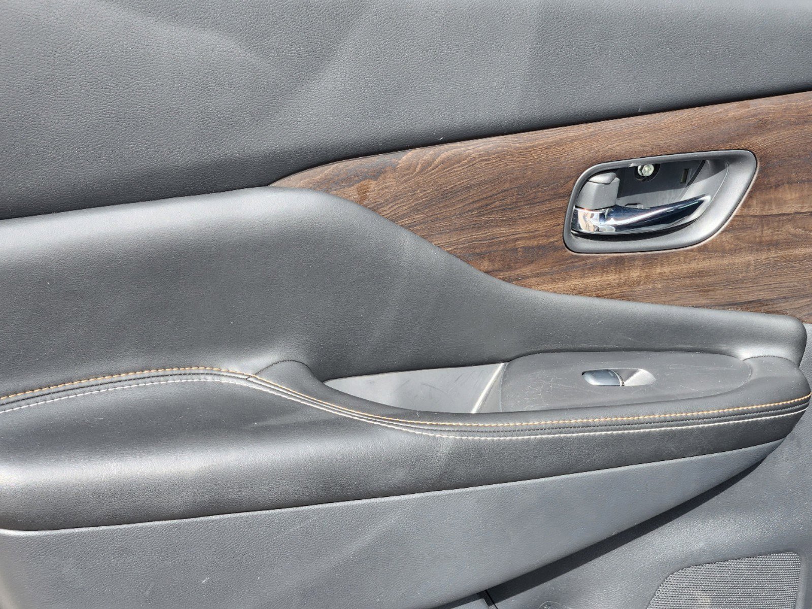 Used 2023 Nissan Murano Platinum w/ Cargo Package image 12