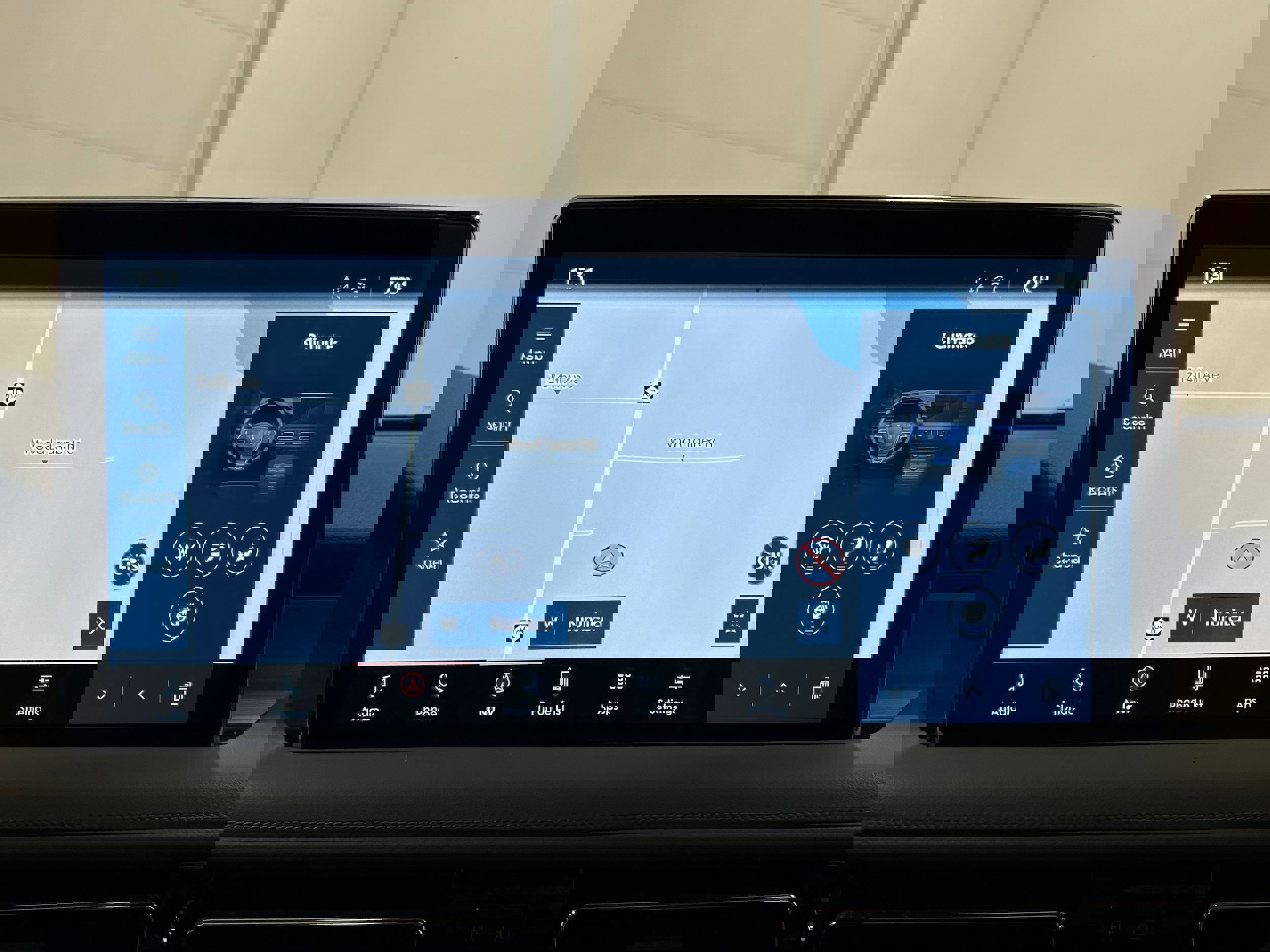 Used 2022 Lincoln Nautilus Reserve image 7