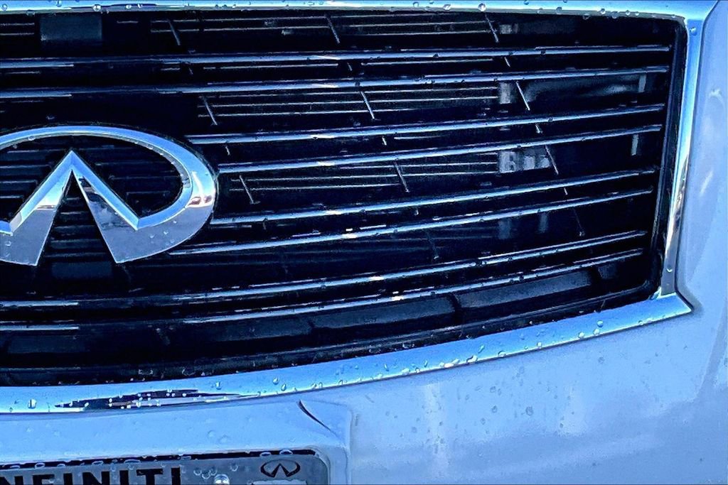 Used 2011 INFINITI M37 x w/ Deluxe Touring Pkg image 11