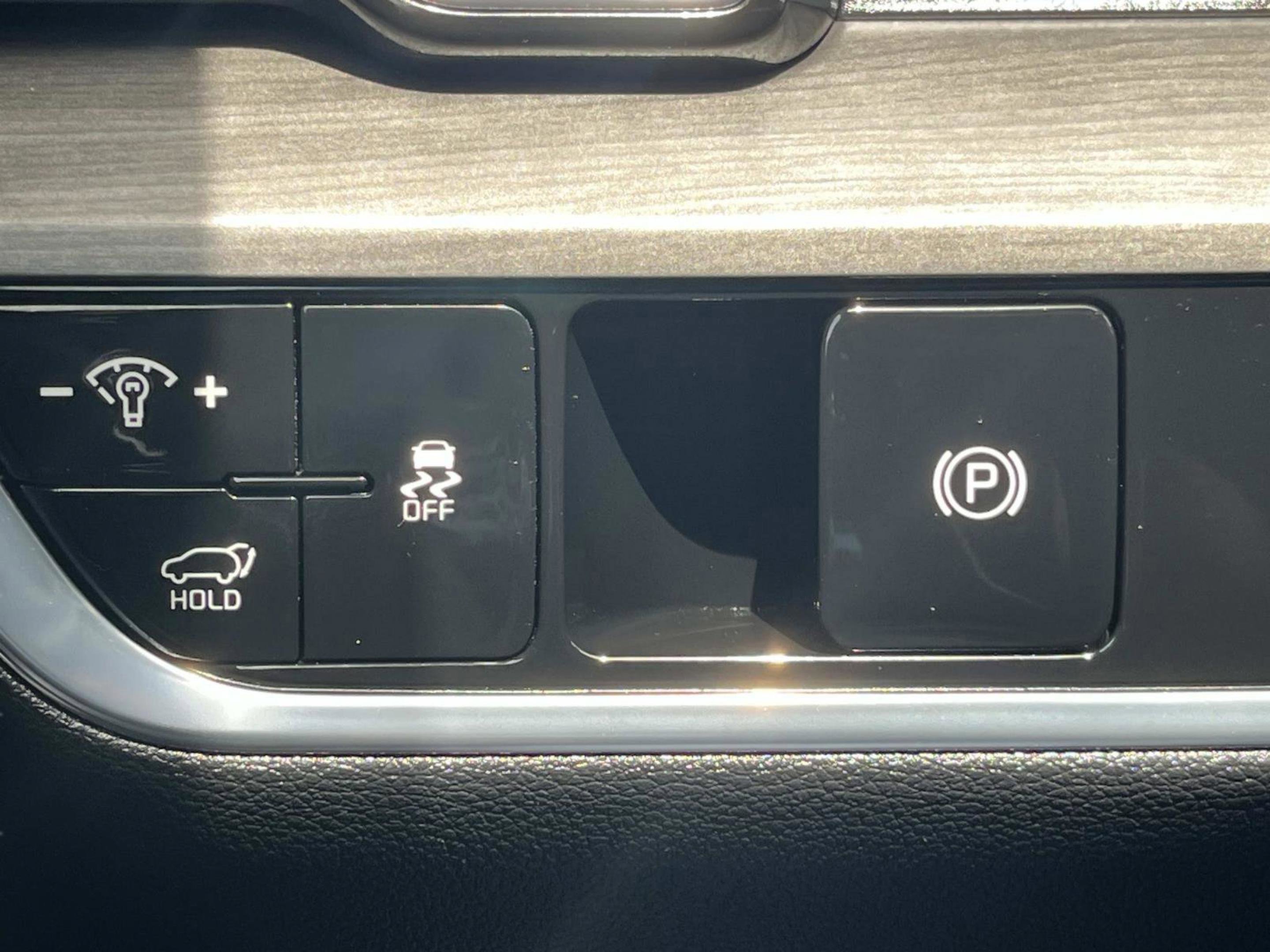 Used 2023 Kia Sportage X-Line w/ X-Line Premium Package AWD/4WD image 30