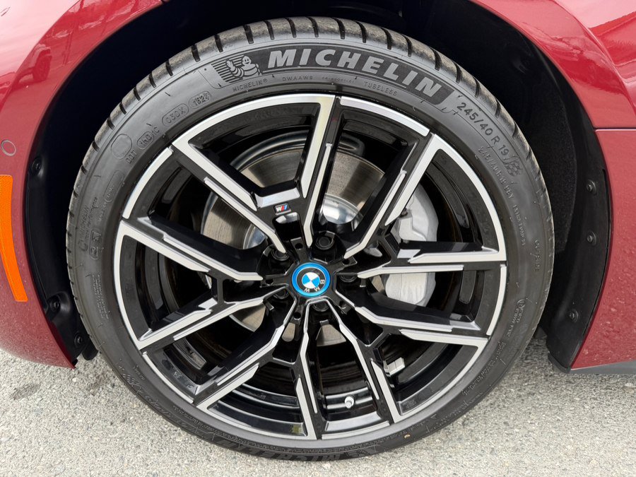 Used 2023 BMW i4 eDrive40 w/ M Sport Package RWD image 56