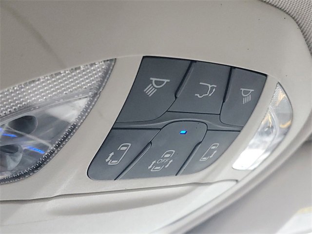 Used 2019 Chrysler Pacifica Touring-L w/ Advanced Safetytec Group image 32