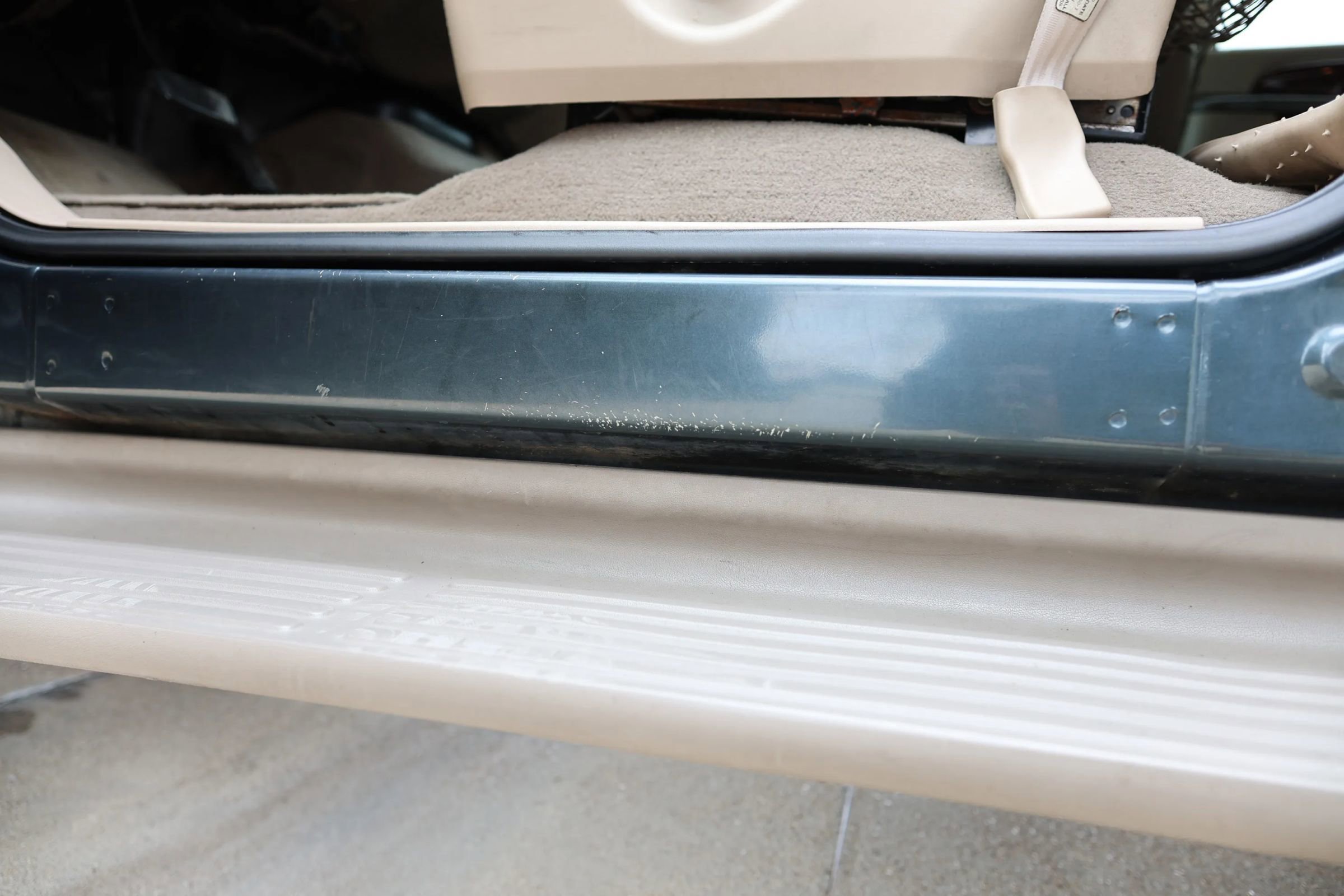 Used 2000 Ford Excursion Limited image 24