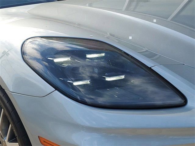 Certified 2024 Porsche Panamera image 15