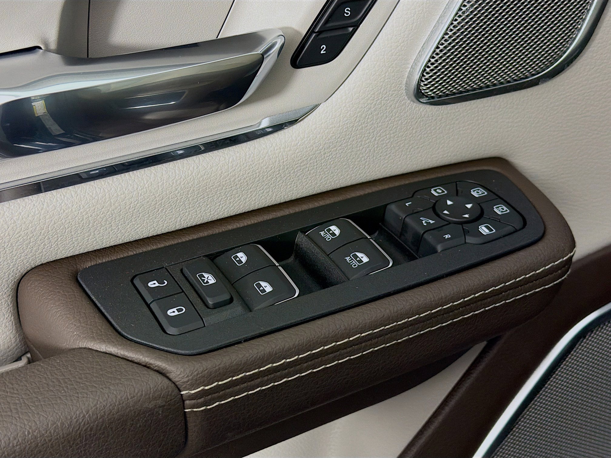 Used 2026 RAM 1500 Laramie image 20