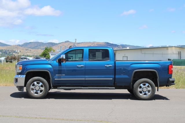Used 2019 GMC Sierra 2500 SLT AWD/4WD image 2