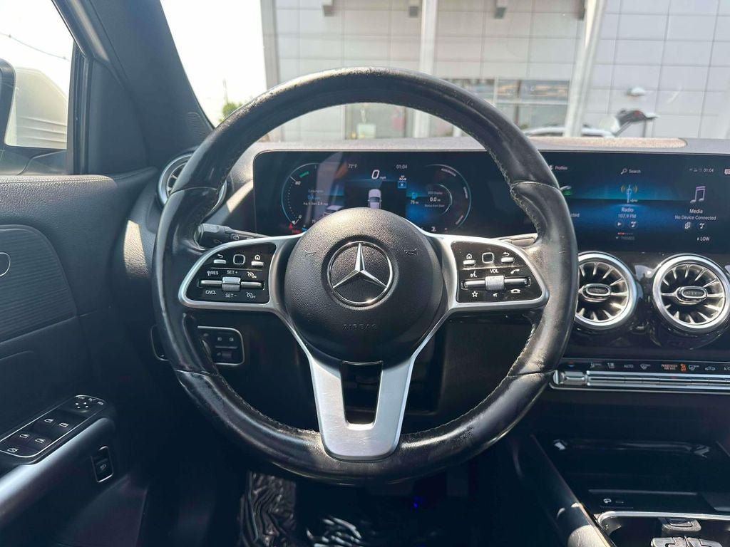 Used 2023 Mercedes-Benz GLA 250 4MATIC image 13