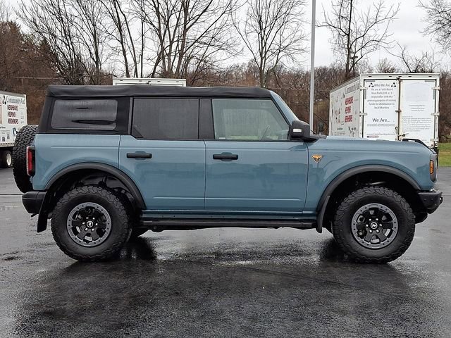 Used 2022 Ford Bronco Badlands image 10