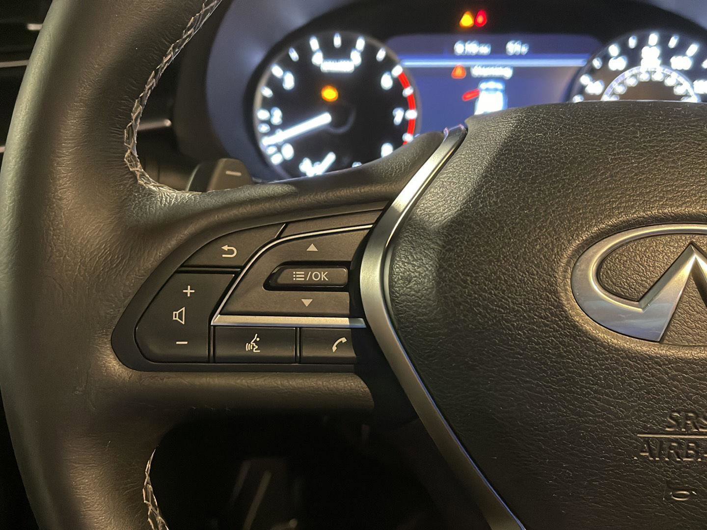 Certified 2022 INFINITI QX55 Essential w/ Proassist Package image 12