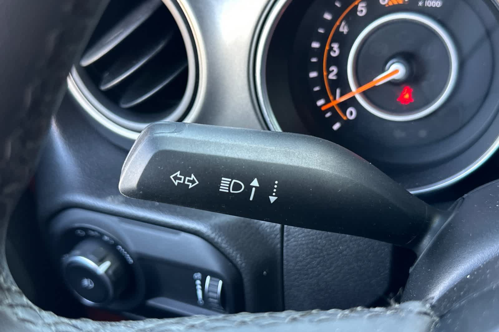 Used 2023 Jeep Wrangler Sport AWD/4WD image 30