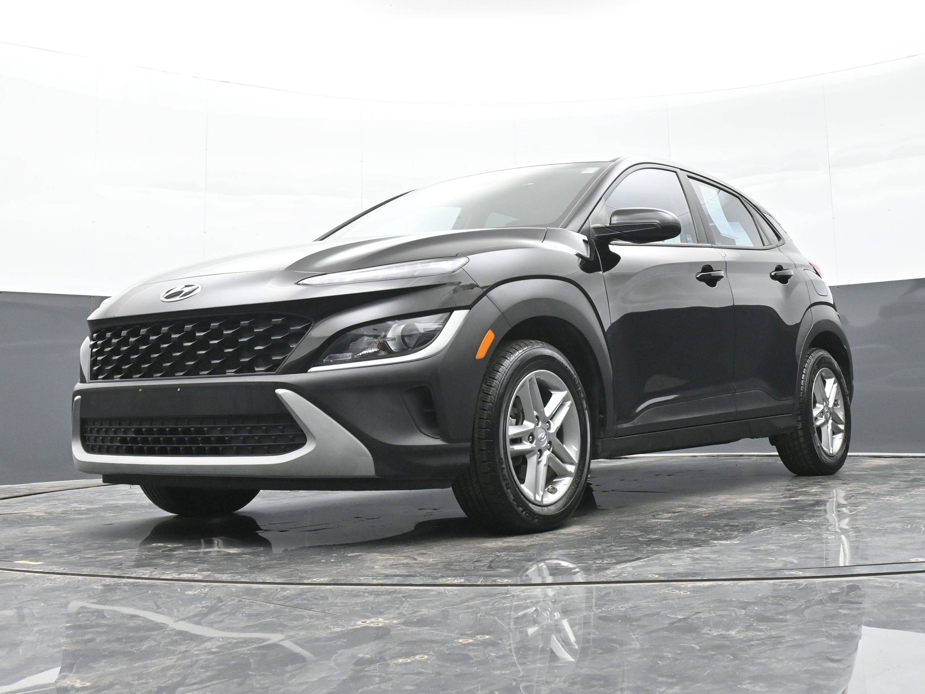Certified 2022 Hyundai Kona SE image 43