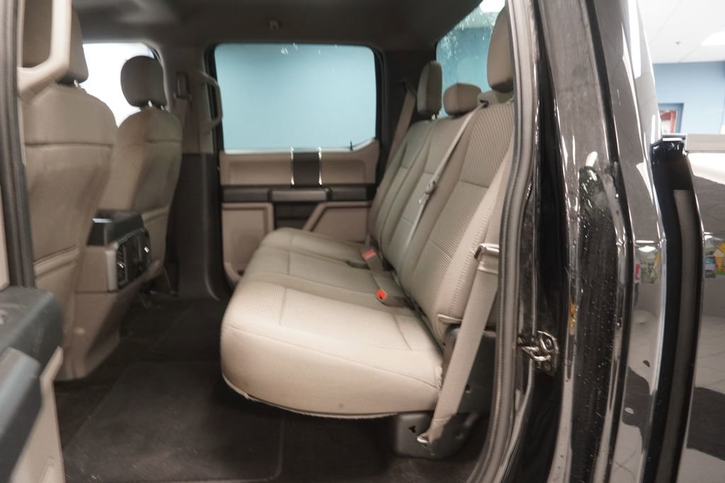 Used 2018 Ford F150 XLT w/ Trailer Tow Package image 25