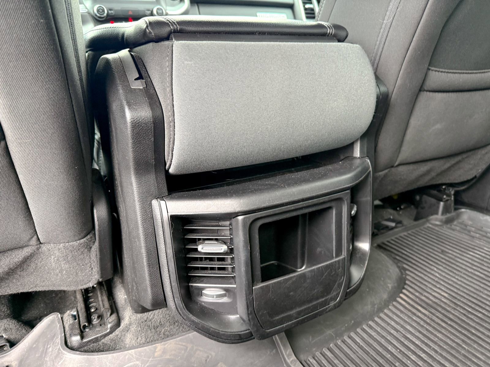 Used 2024 RAM 1500 Big Horn image 30