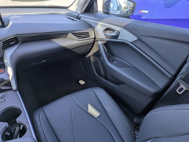 Certified 2025 Acura TLX w/ Technology Package image 19