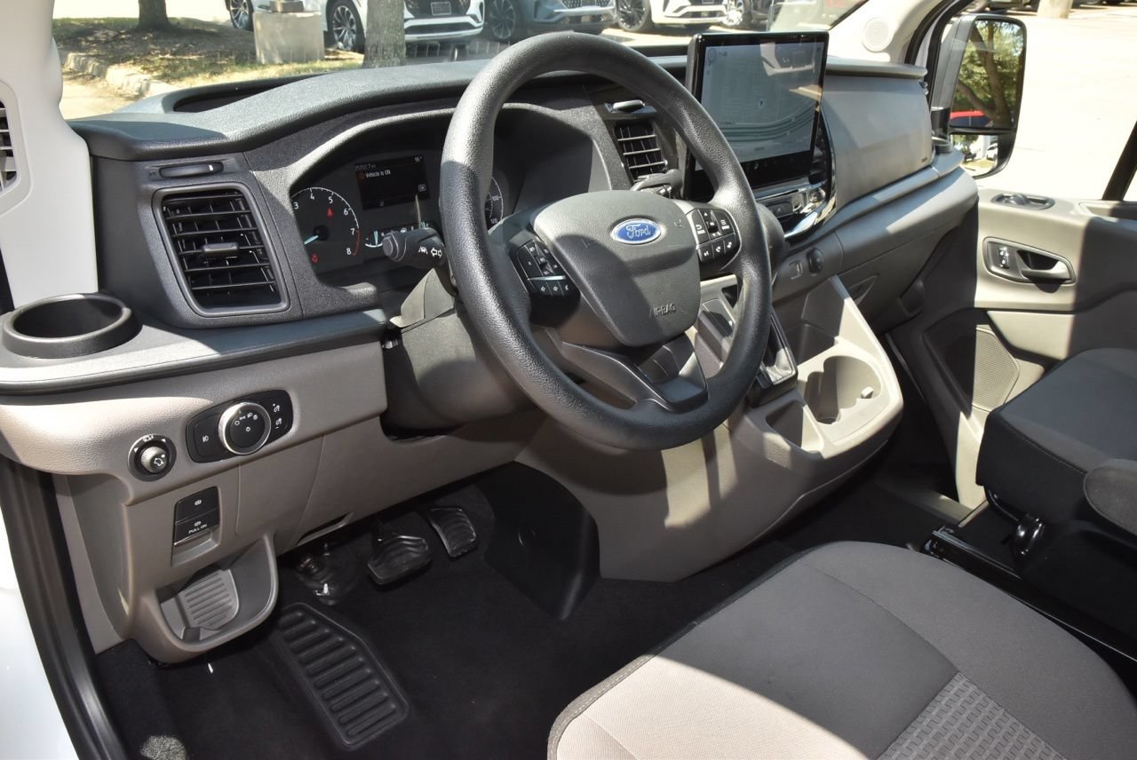 Used 2025 Ford Transit 350 XLT RWD image 32