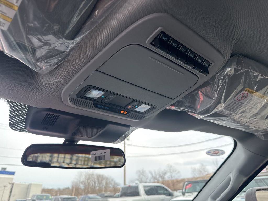 New 2026 Ford F250 XLT w/ FX4 Off-Road Package image 20