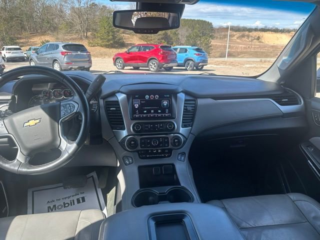 Used 2015 Chevrolet Suburban LT AWD/4WD image 27