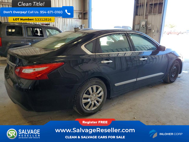 Used 2016 Nissan Altima 2.5 S w/ Power Driver Seat Package FWD image 4