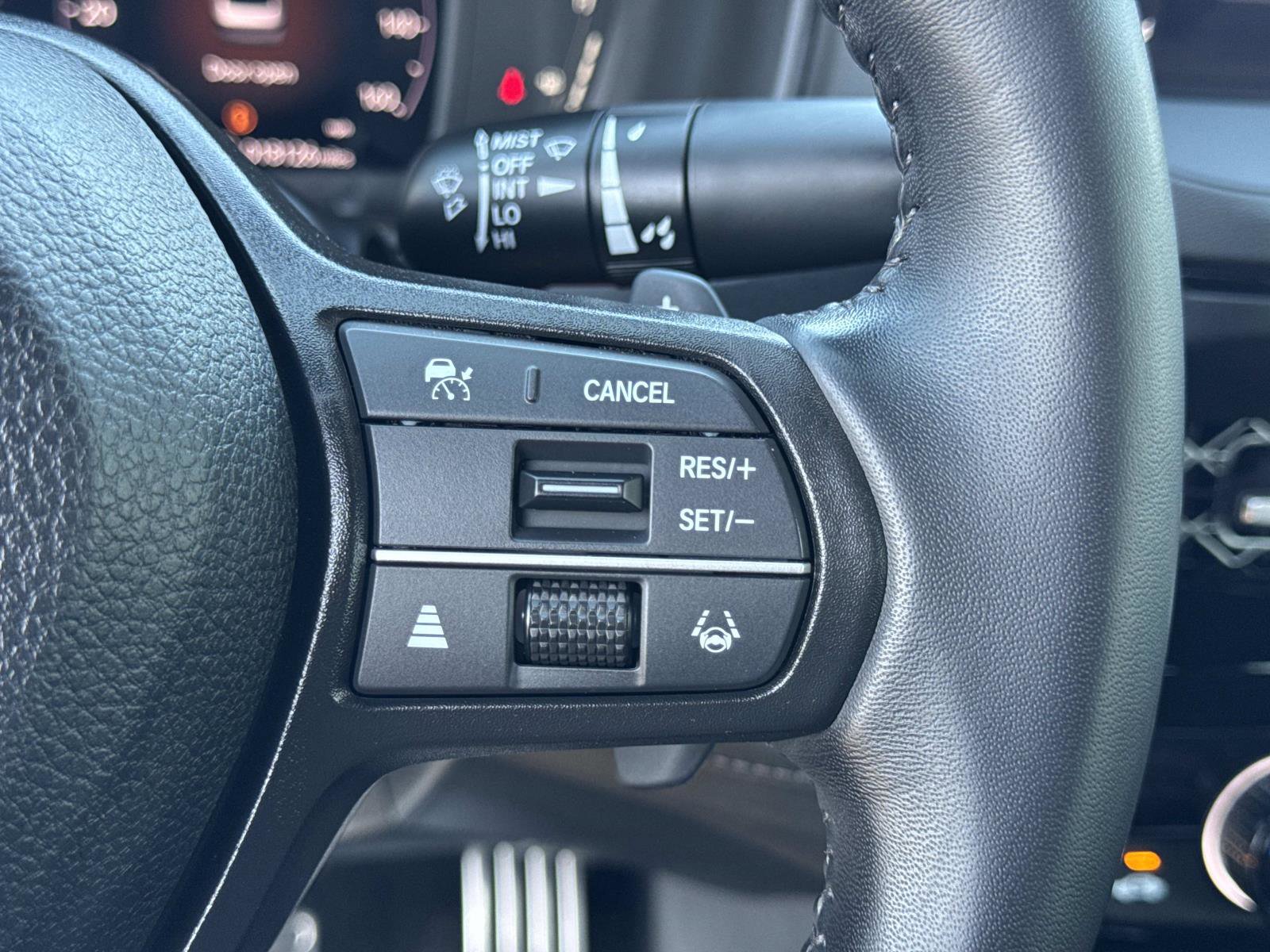 Used 2023 Honda Accord Sport image 9