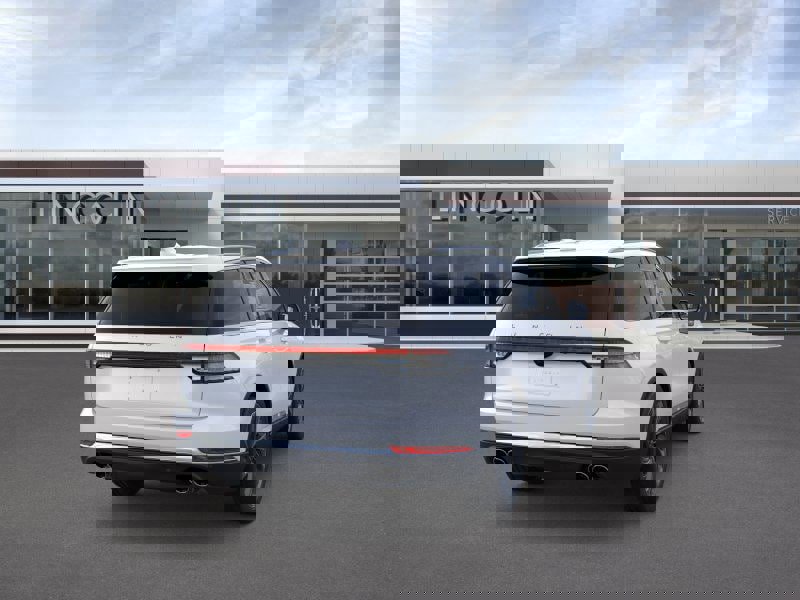 New 2026 Lincoln Aviator Reserve image 8