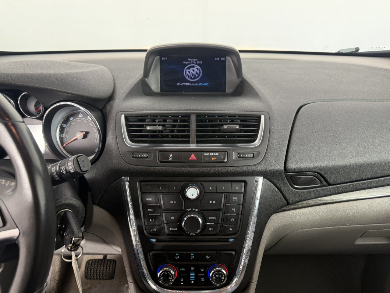 Used 2014 Buick Encore Convenience FWD image 19