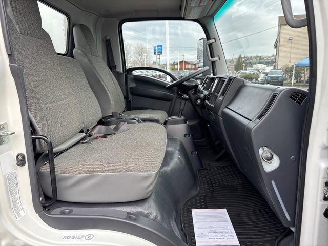 Used 2024 Chevrolet Low Cab Forward 4500 XD RWD image 12
