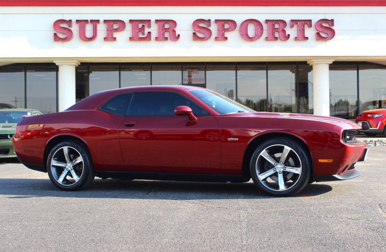 Used 2014 Dodge Challenger SXT