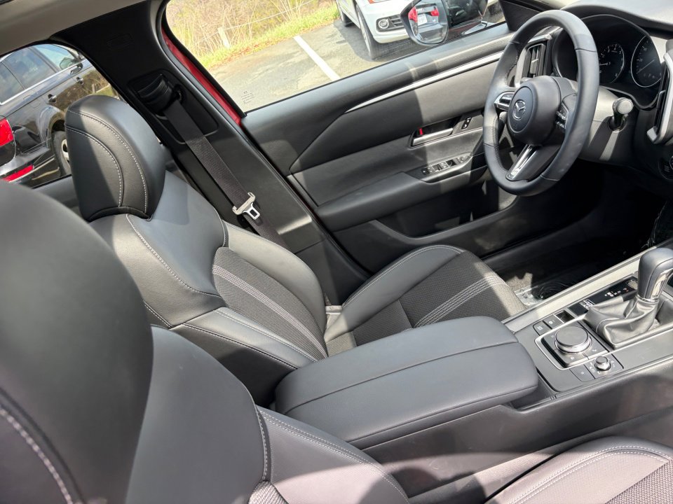 Certified 2025 MAZDA CX-50 AWD 2.5 S w/ Weather Package image 32