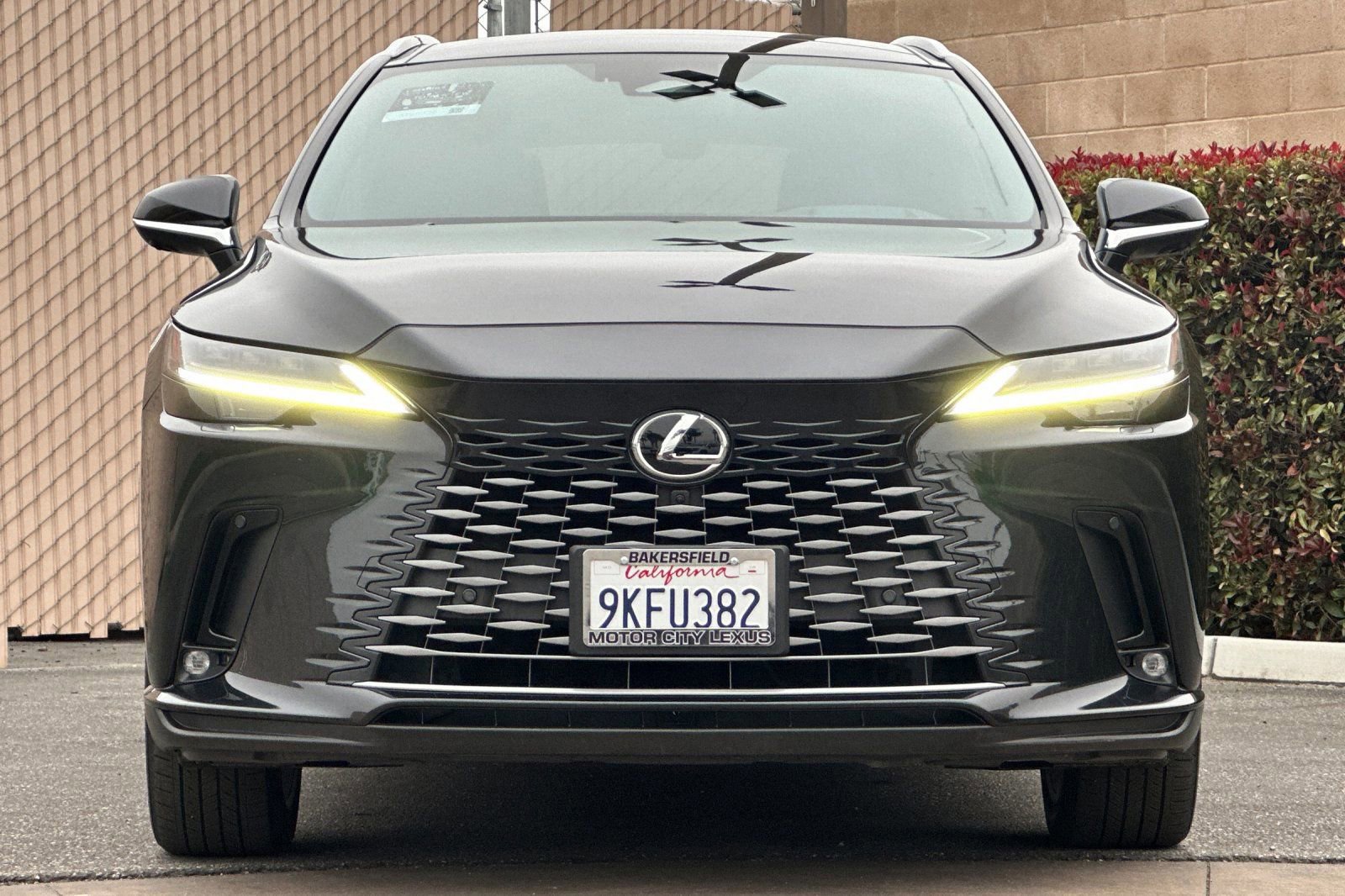 Certified 2024 Lexus RX 450h AWD w/ Luxury Package image 10