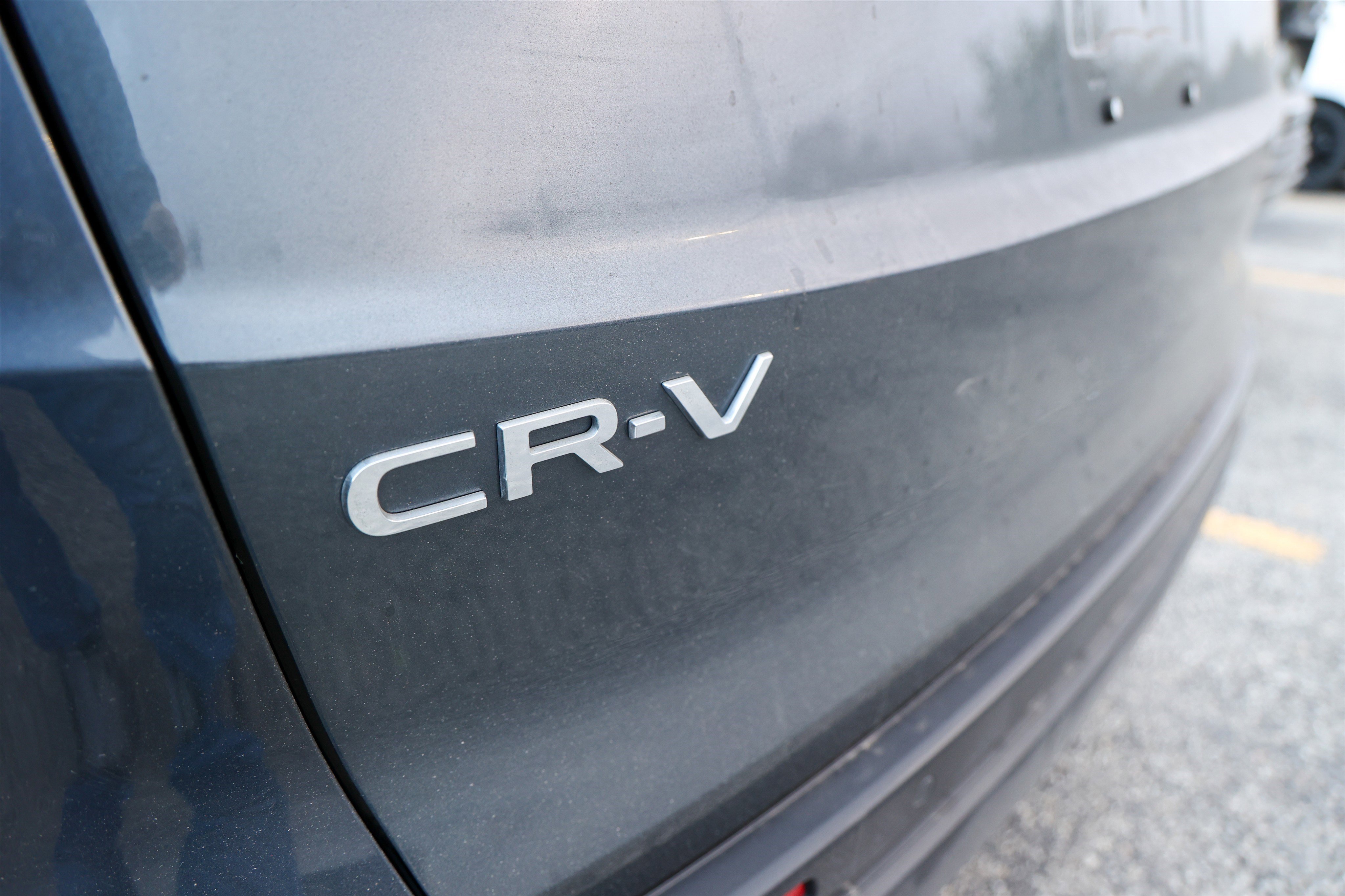 Used 2025 Honda CR-V EX-L image 10