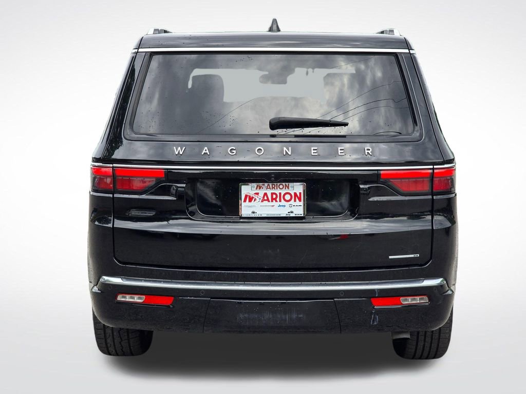 Used 2024 Jeep Wagoneer Series II w/ Flexible Seating Group AWD/4WD image 14