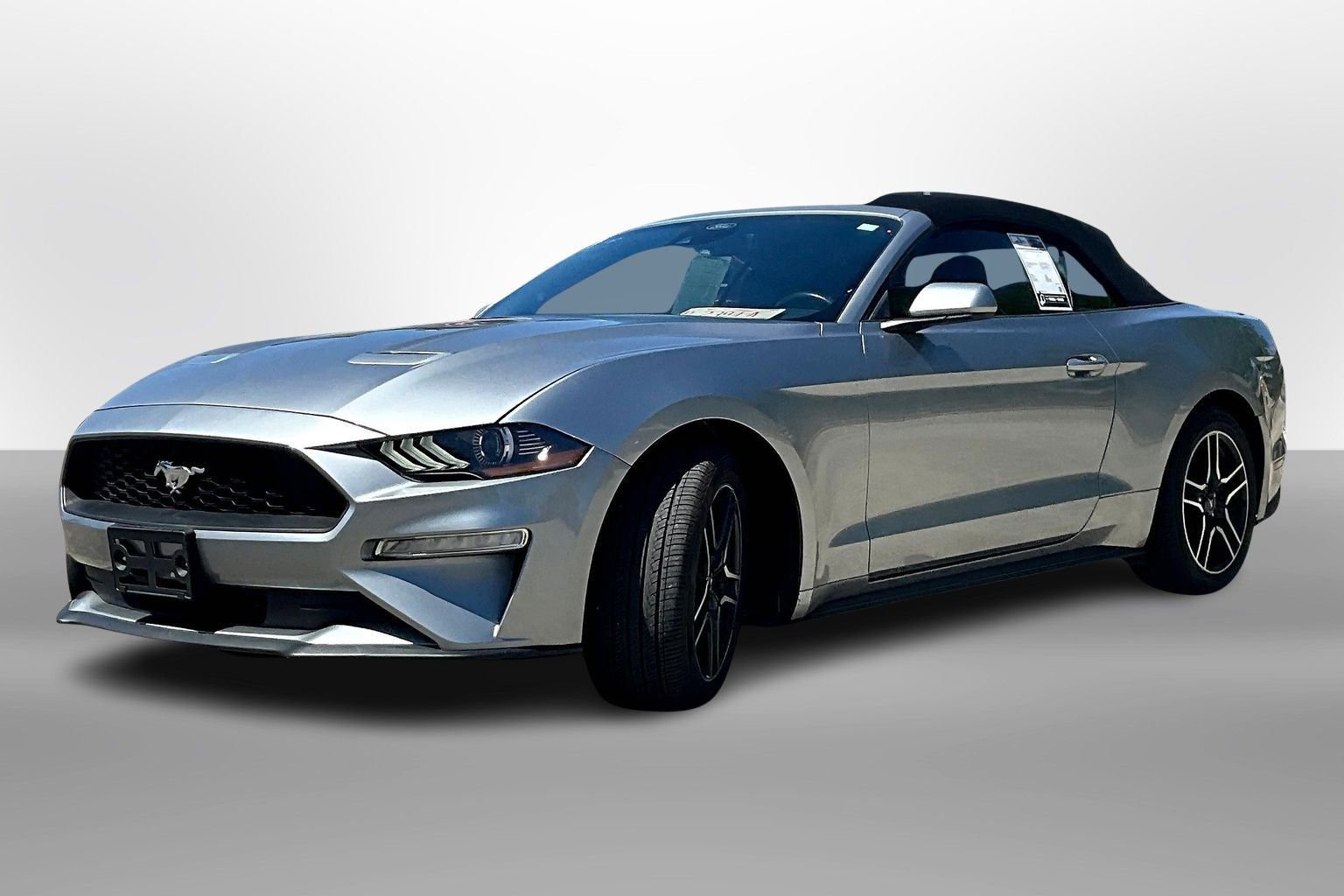 Used 2022 Ford Mustang Premium image 13