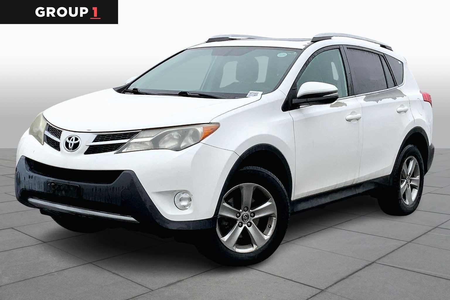 Used 2015 Toyota RAV4 XLE image 1