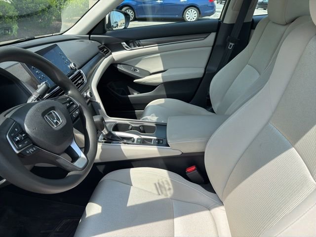 Used 2018 Honda Accord LX image 7