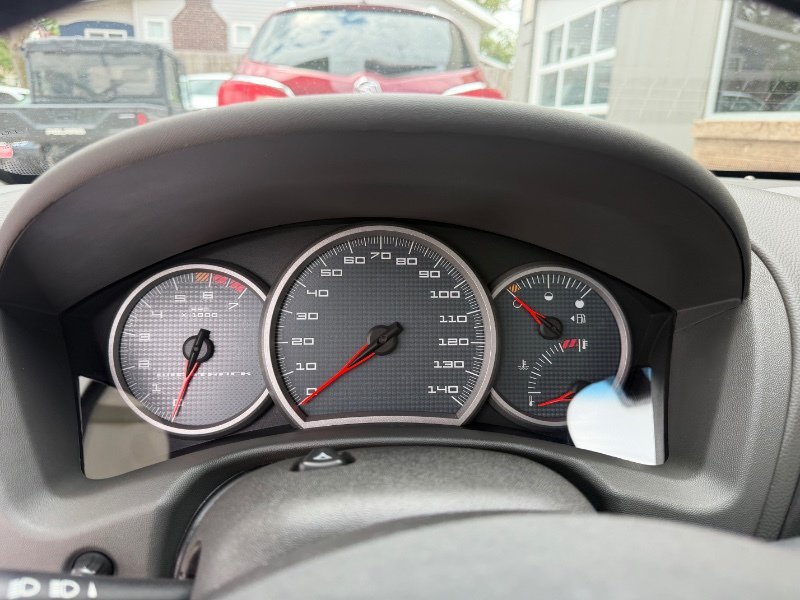 Used 2004 Pontiac Grand Prix GT2 FWD image 4