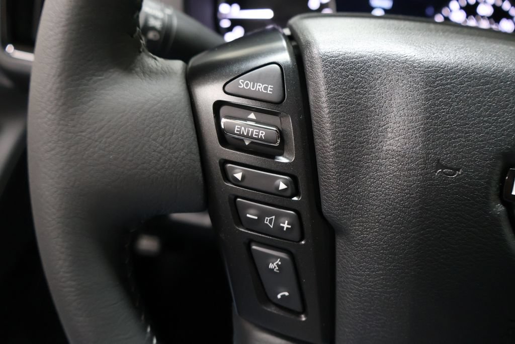 Used 2026 Nissan Frontier SV AWD/4WD image 17