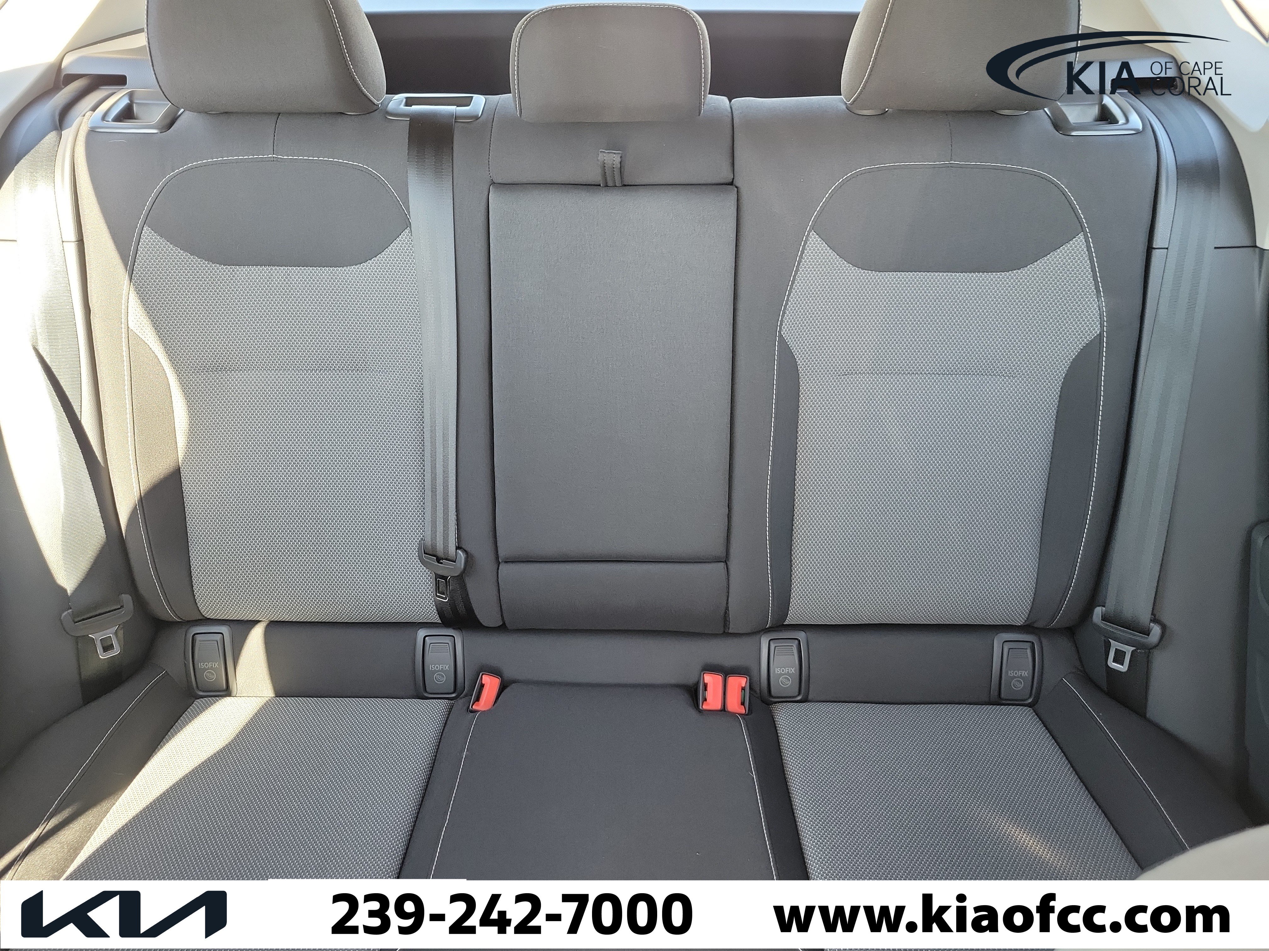 Used 2023 Volkswagen Taos S FWD image 30