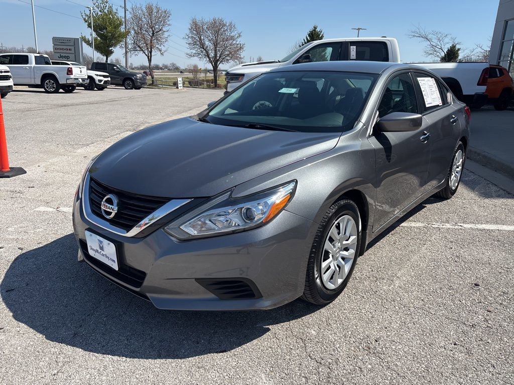 Used 2017 Nissan Altima 2.5 S w/ Power Driver Seat Package image 12