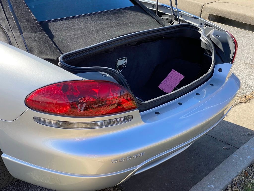 Used 2003 Dodge Viper SRT-10 image 22