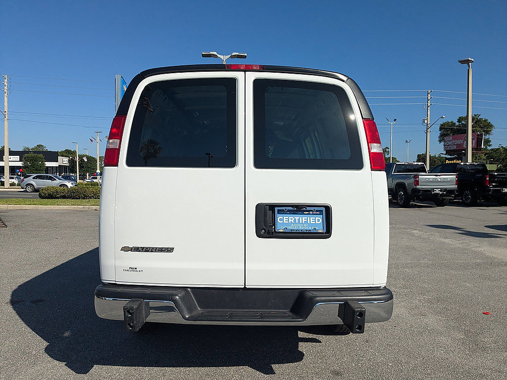 Certified 2024 Chevrolet Express 2500 w/ Driver Convenience Package RWD image 4