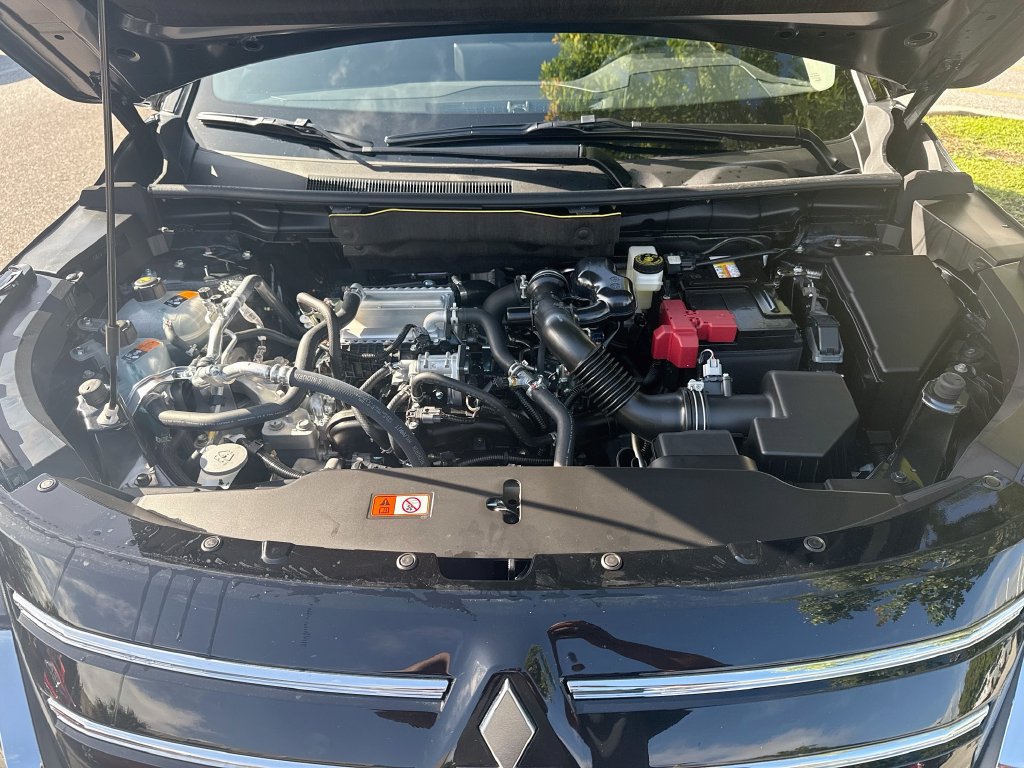 New 2026 Mitsubishi Outlander ES FWD image 33