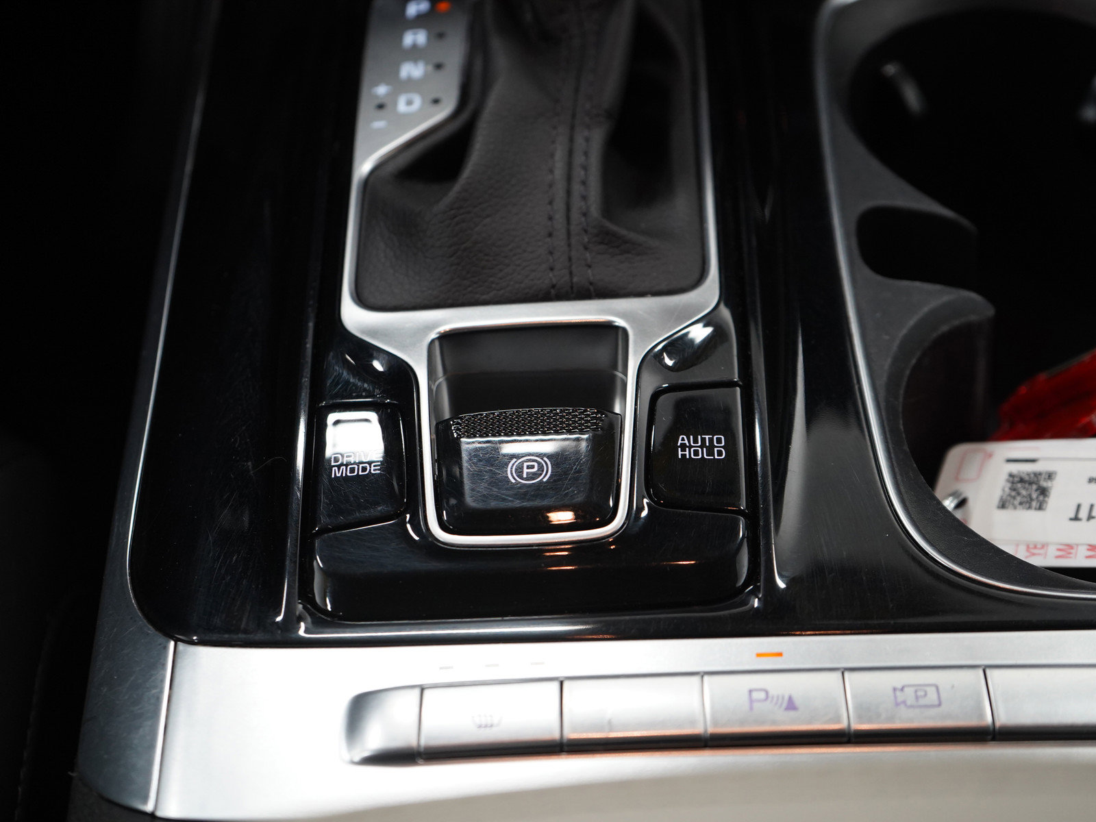 Used 2022 Kia Carnival EX FWD image 23