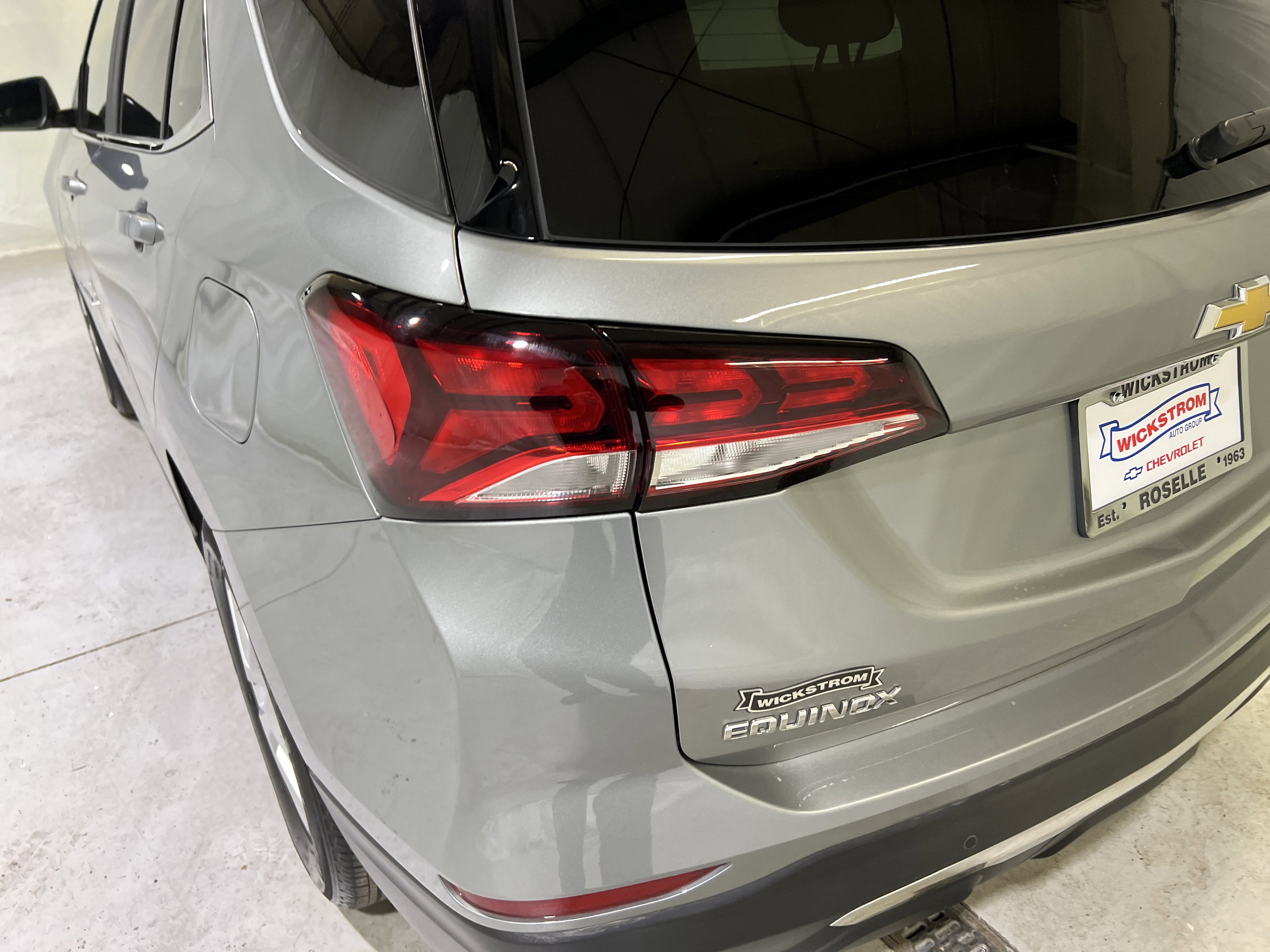 Used 2023 Chevrolet Equinox LT image 10