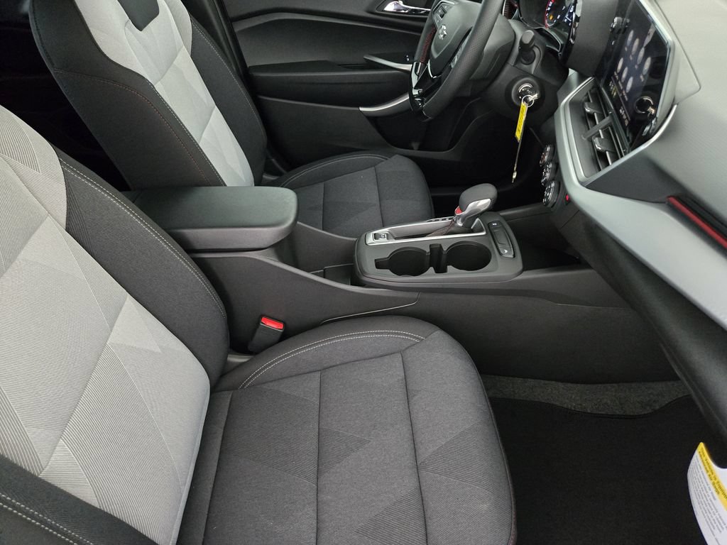 New 2026 Chevrolet Trax RS w/ Driver Confidence Package FWD image 16