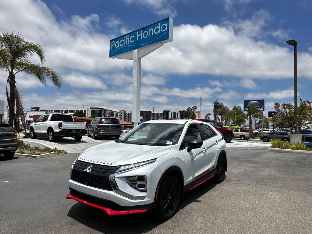 Used 2023 Mitsubishi Eclipse Cross Ralliart AWD/4WD image 2