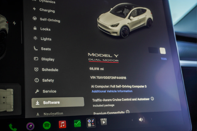 Used 2022 Tesla Model Y Performance AWD/4WD image 26