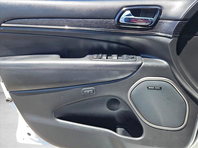 Used 2020 Jeep Grand Cherokee High Altitude AWD/4WD image 11